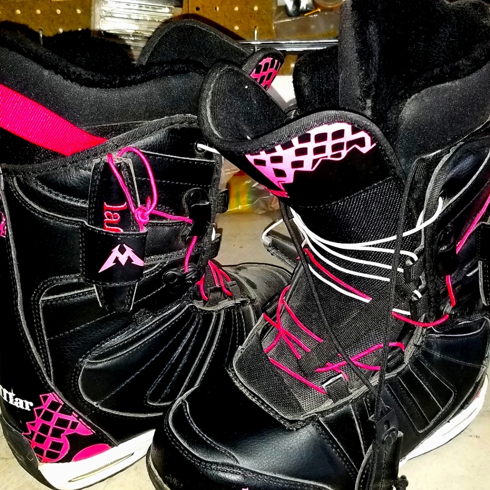 LAMAR WOMENS SNOWBOOTS